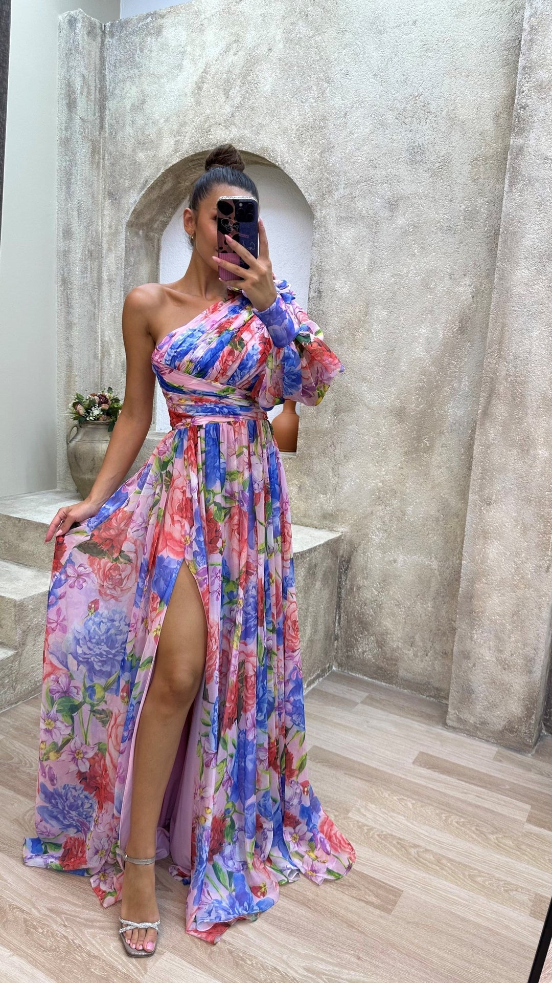 Melina – Flowing Elegant Gown
