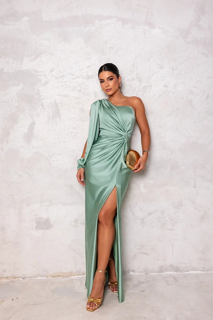 Sorrel – Classic Elegant Maxi Dress