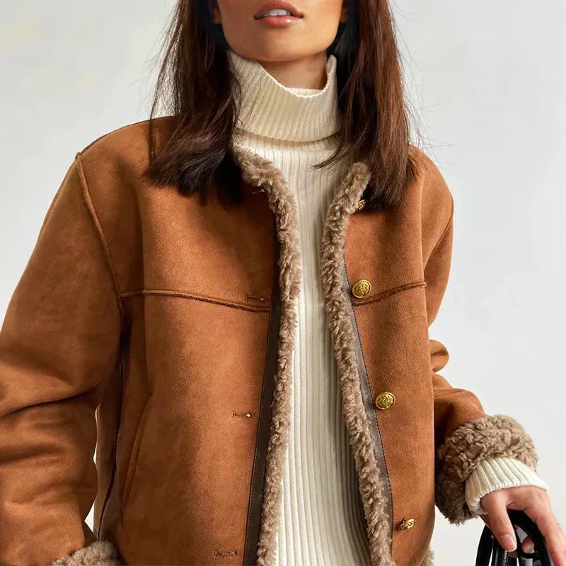 Cerys – Shearling Button Jacket