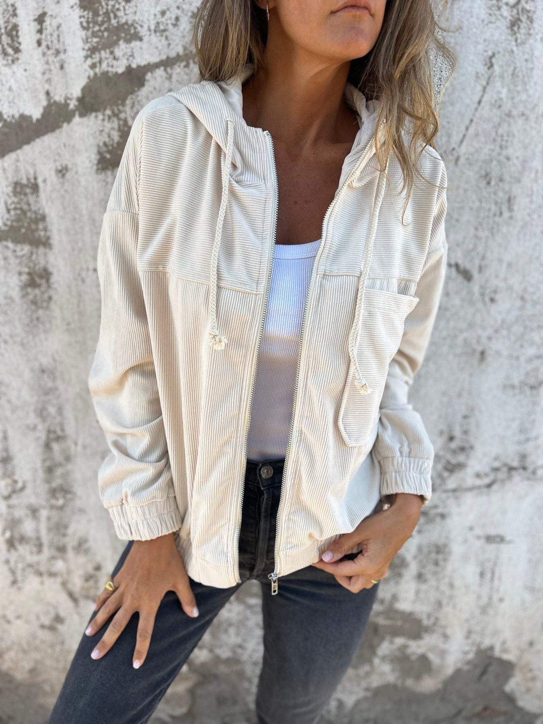 Lila – Casual Jacket with Hood and Zip