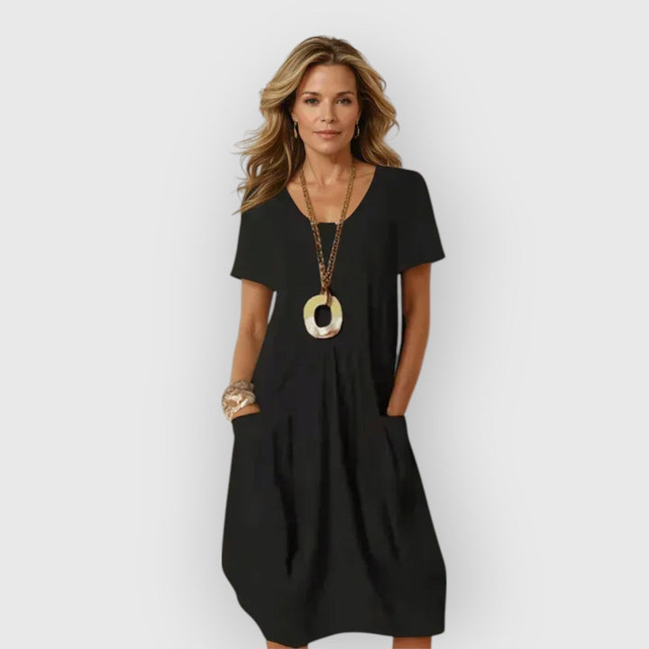 Preslyn – Relaxed Short Sleeve Midi Dress