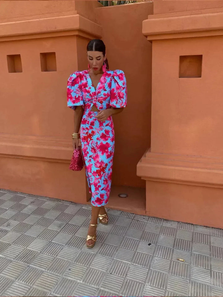 Arielle – Colourful Midi Dress with Pleated Sleeves