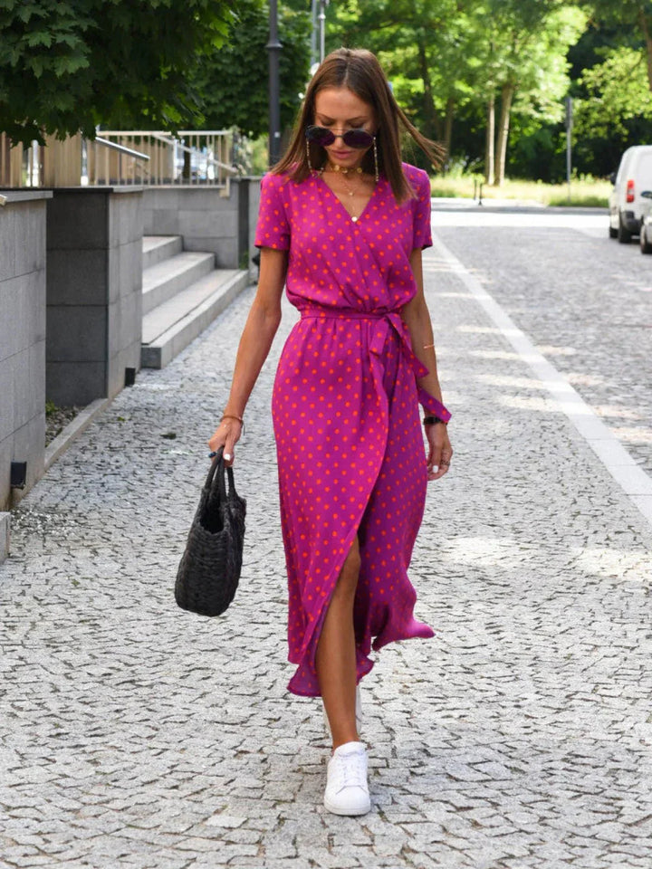 Tia – Elegant Midi Dress