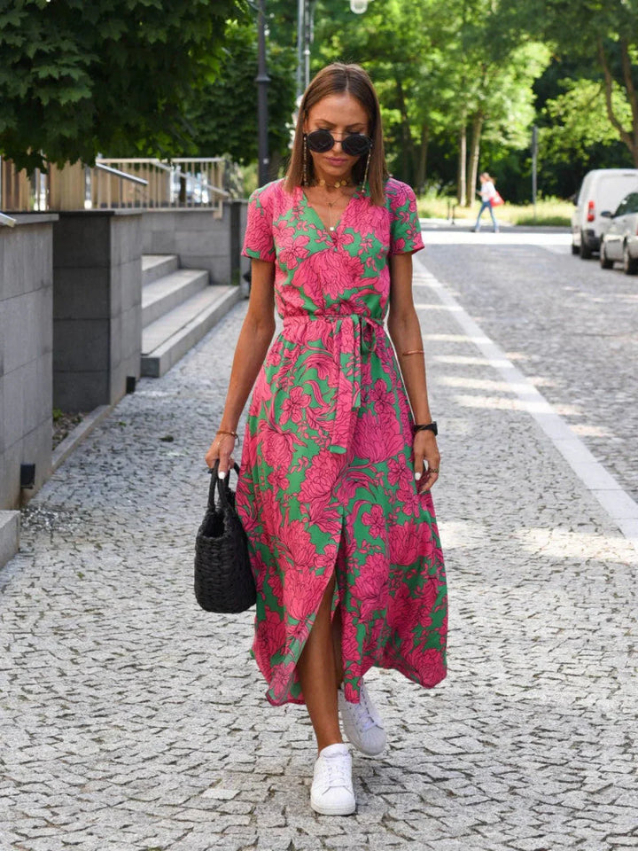Tia – Elegant Midi Dress