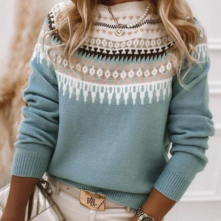 Kelly – Warm Knitted Sweater